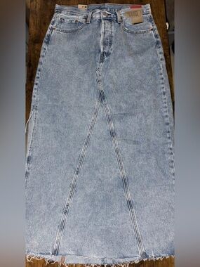 Levi's Light Wash women’s skirt